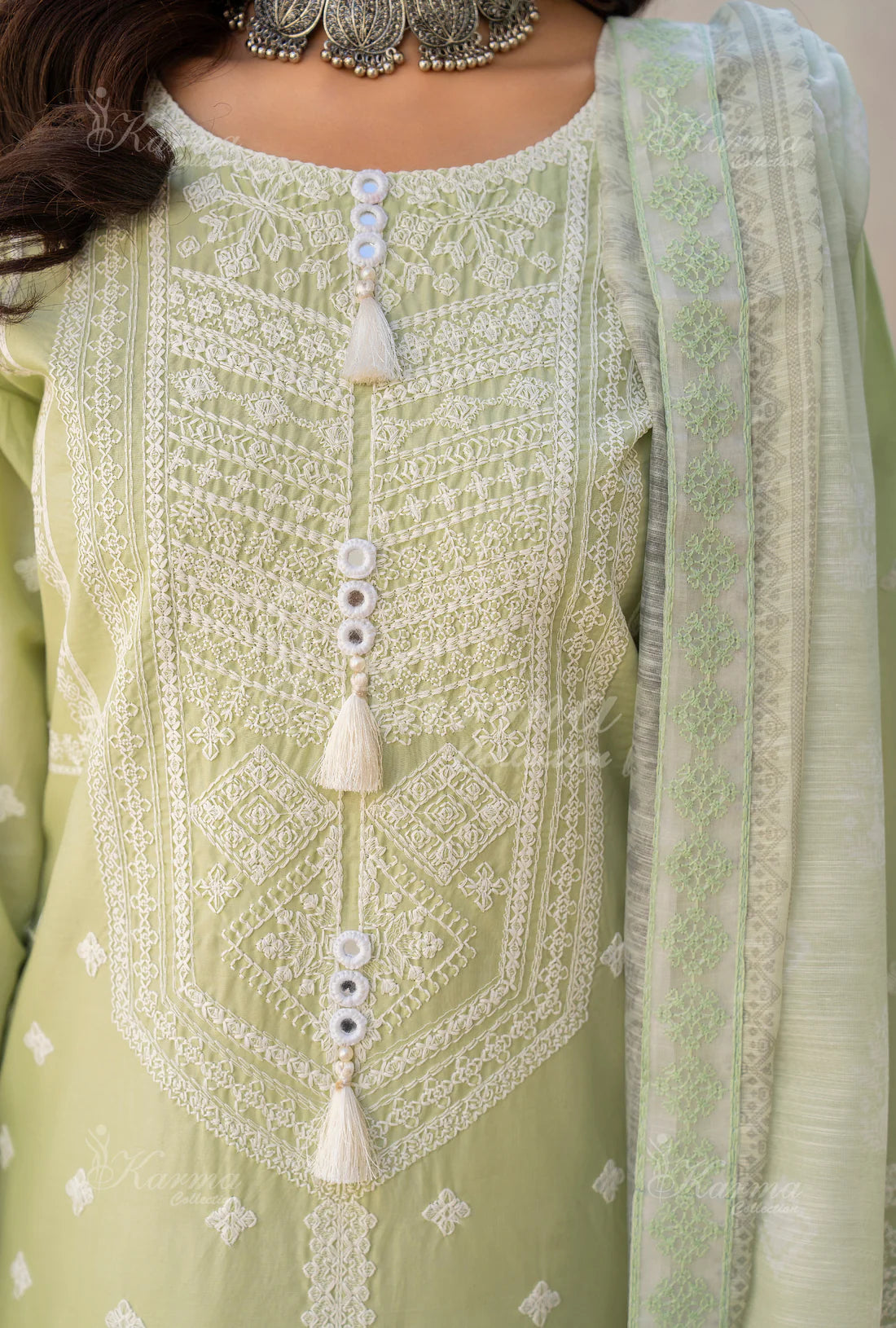KR 1445 PISTACHIO