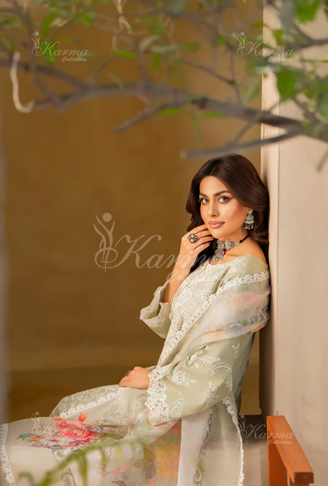 KR 1443 MOSS QLOW