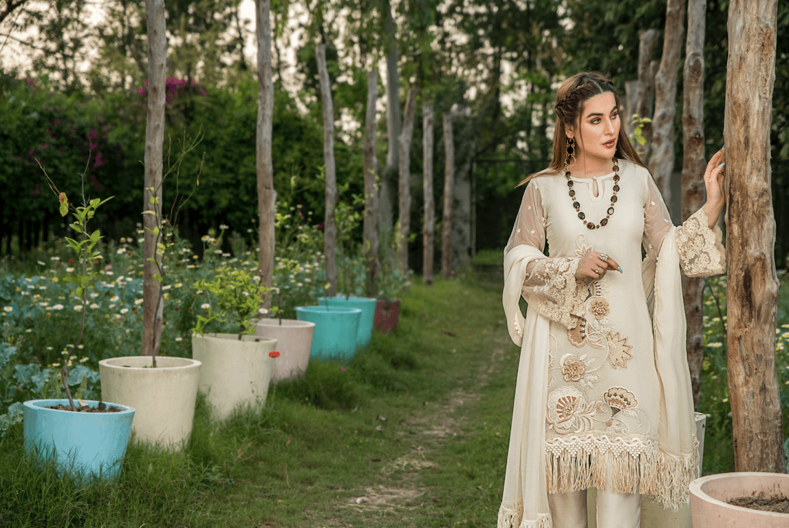 Z-240 Ivory - KHUDA BAKSH CREATIONS